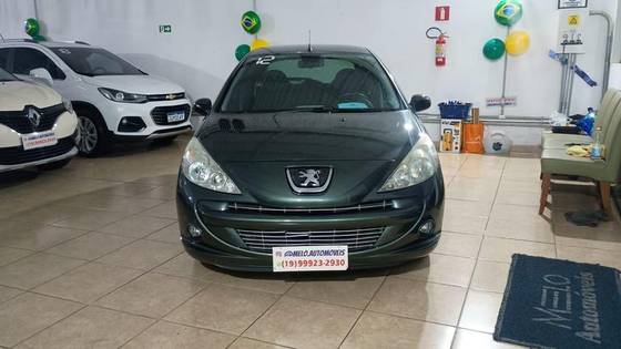 PEUGEOT 207 1.4 XR 8V FLEX 4P MANUAL PEUGEOT 207 1.4 XR 8V FLEX 4P MANUAL